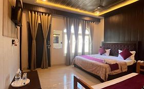 Chhaya Niketan Home Stay